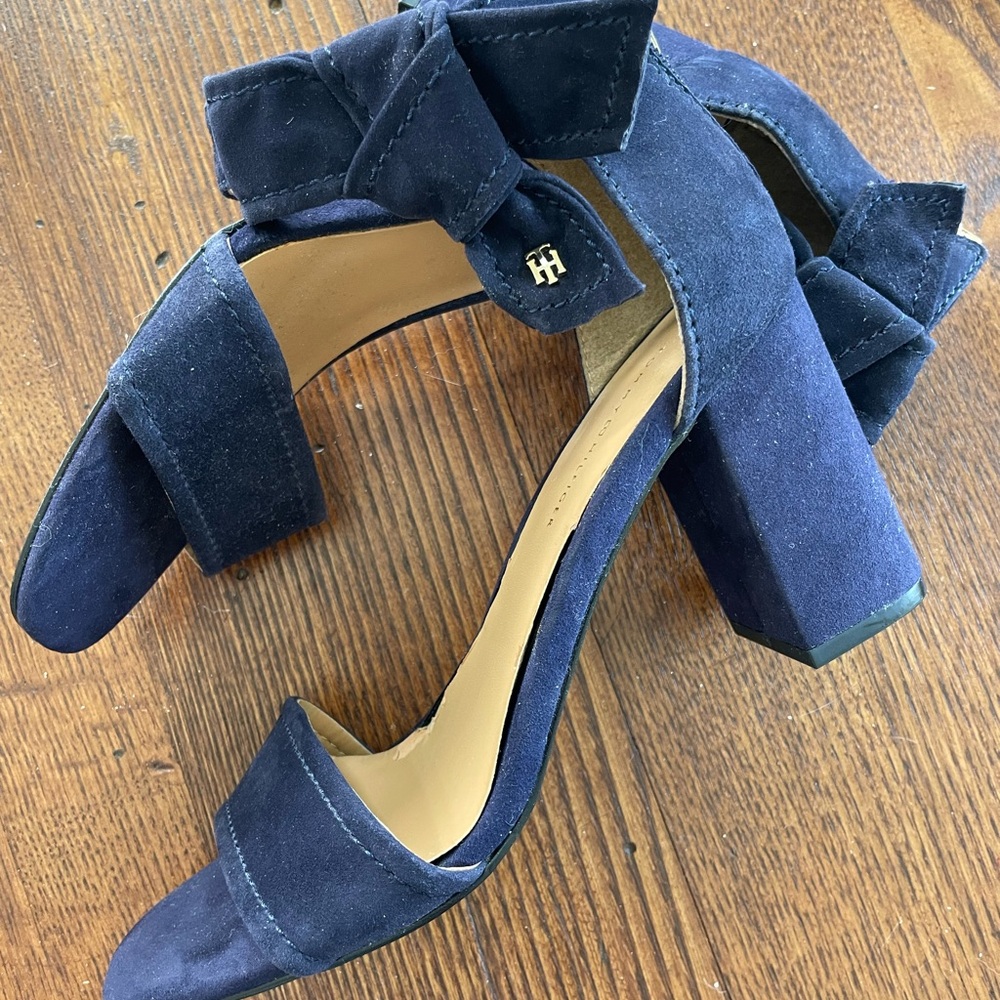 Tommy Hilfiger Blue Heeled Shoes Size 8